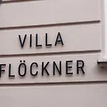 Villa Floeckner Bed & Breakfast